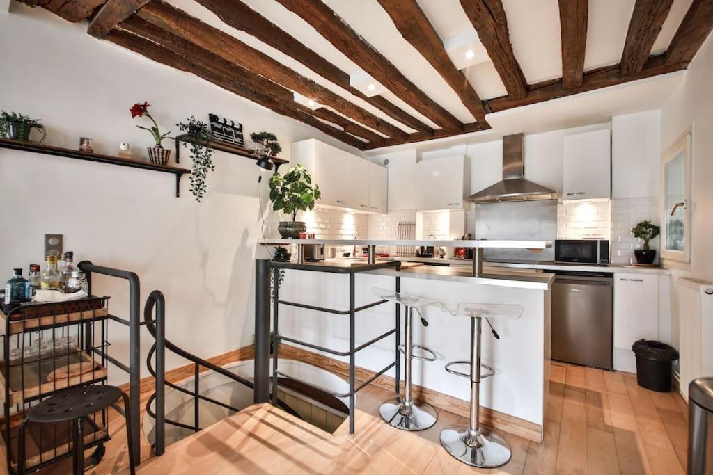Typical Parisian Duplex#4Pers#Le Marais Apartment Ngoại thất bức ảnh